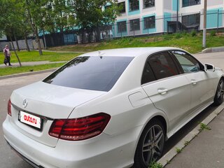 2014 Mercedes-Benz E-Класс 200 IV (W212, S212, C207) Рестайлинг, белый, 1950000 рублей, вид 3