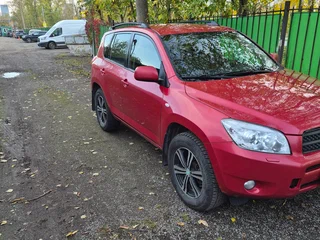 2006 Toyota RAV4 III (XA30), красный, 700000 рублей, вид 3