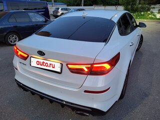 2018 Kia Optima IV Рестайлинг, белый, 1735000 рублей, вид 3