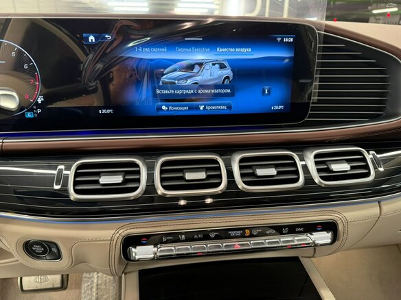 2026 Mercedes-Benz Maybach GLS 600 I Рестайлинг, чёрный, 29980000 рублей - вид 28