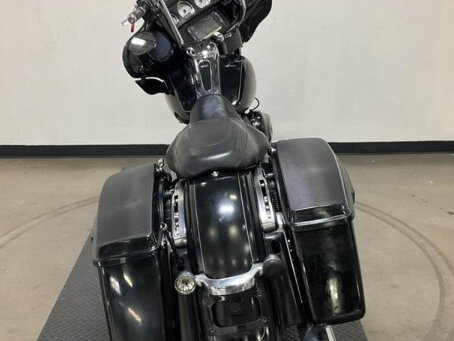 2014 Harley-Davidson Street Glide, чёрный, 799000 рублей, вид 4