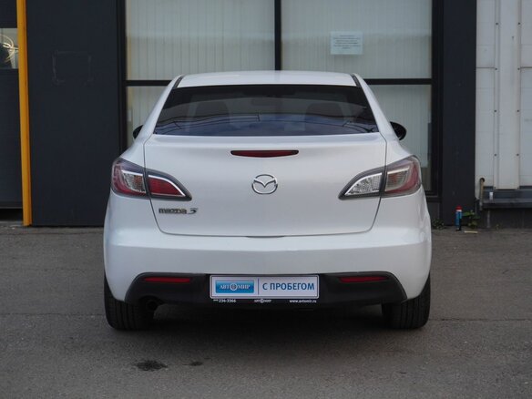 2010 Mazda 3 II (BL), белый, 760000 рублей - вид 5