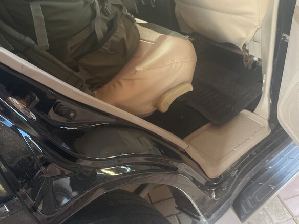 2008 Mitsubishi Pajero IV, чёрный, 1850000 рублей - вид 20