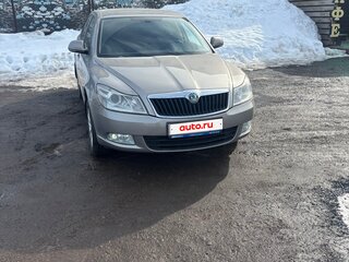 2011 Skoda Octavia II (A5) Рестайлинг, серый, 600000 рублей, вид 2