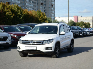 2012 Volkswagen Tiguan I Рестайлинг, белый, 1259000 рублей, вид 1