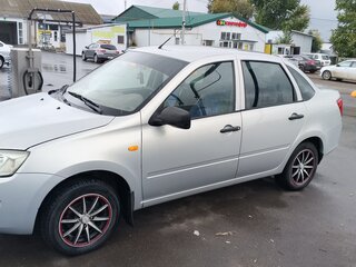 2013 Lada (ВАЗ) Granta I, серебристый, 420000 рублей, вид 3