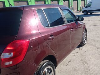 2011 Skoda Fabia II Рестайлинг, пурпурный, 720000 рублей, вид 5