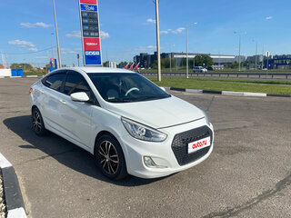 2013 Hyundai Solaris I, белый, 760000 рублей, вид 2