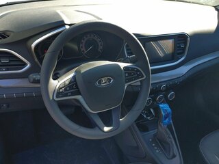 2026 Lada (ВАЗ) Vesta I Рестайлинг (NG), серебристый, 1755000 рублей, вид 4