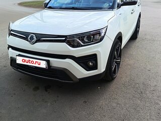 2020 SsangYong Tivoli I Рестайлинг, белый, 1850000 рублей, вид 1