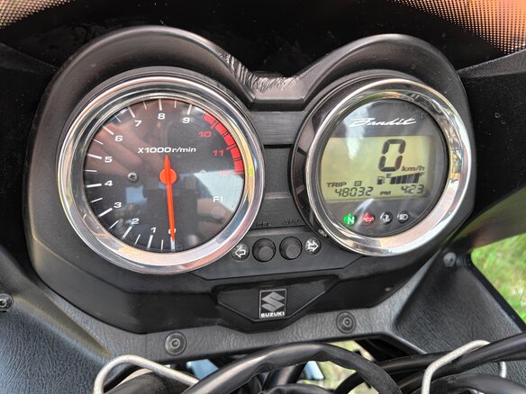 2008 Suzuki Bandit GSF 1250, чёрный, 450000 рублей - вид 6
