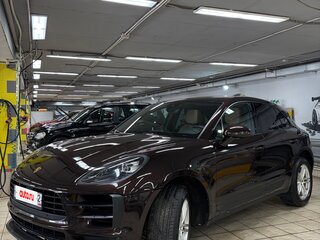 2021 Porsche Macan I Рестайлинг 2, коричневый, 6000000 рублей, вид 1