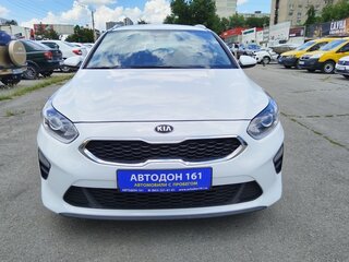2021 Kia Ceed III, белый, 1697000 рублей, вид 2