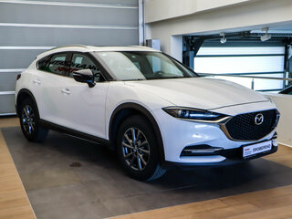 2023 Mazda CX-4 I Рестайлинг, белый, 2795000 рублей, вид 3