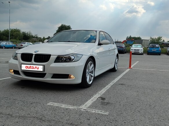 2008 BMW 3 серии 320d V (E90/E91/E92/E93), белый, 1200000 рублей