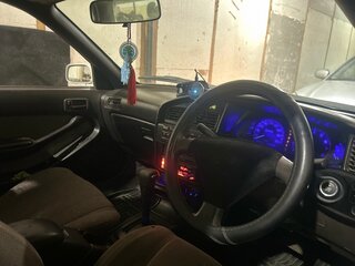 1990 Toyota Vista III (V30), белый, 300000 рублей, вид 5