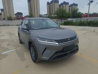 2025 BYD Yuan Up 32 kWh, серый, 1699504 рублей, вид 3
