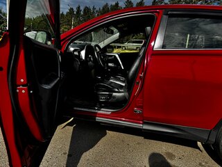 2013 Toyota RAV4 IV (XA40), красный, 1650000 рублей, вид 5