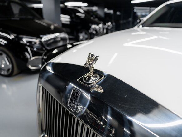 2019 Rolls-Royce Phantom VIII (Series I), белый, 37000000 рублей - вид 23