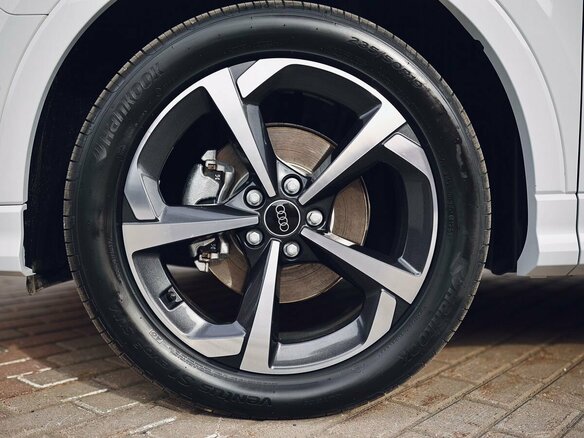 2026 Audi Q3 35 TFSI II (F3), белый, 3950000 рублей - вид 37