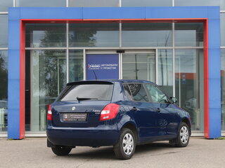 2012 Skoda Fabia II Рестайлинг, синий, 360000 рублей, вид 3