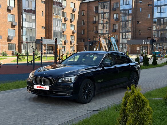 2012 BMW 7 серии Long 740Li xDrive V (F01/F02/F04) Рестайлинг, синий, 1900000 рублей - вид 1