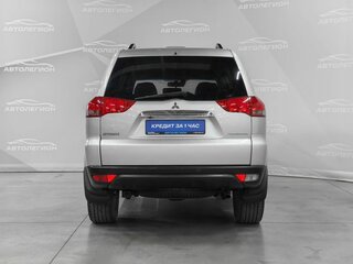 2013 Mitsubishi Pajero Sport II Рестайлинг, серебристый, 2130000 рублей, вид 4