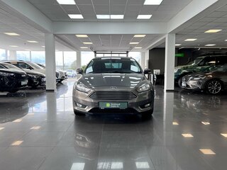 2018 Ford Focus III Рестайлинг, коричневый, 1120000 рублей, вид 3