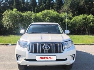 2021 Toyota Land Cruiser Prado 150 Series Рестайлинг 3, белый, 5430000 рублей, вид 2