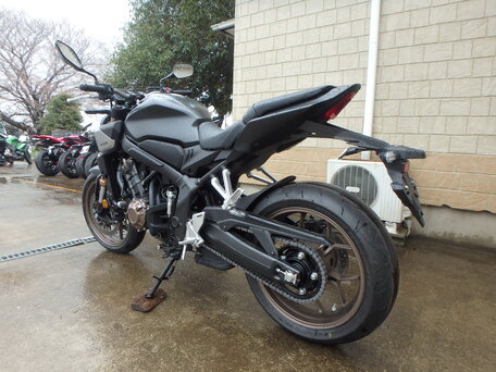 2025 Honda CB 650R, чёрный, 1250000 рублей, вид 5