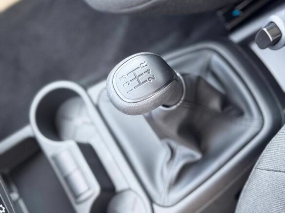 2026 Lada (ВАЗ) Granta I Рестайлинг, белый, 1017000 рублей - вид 7