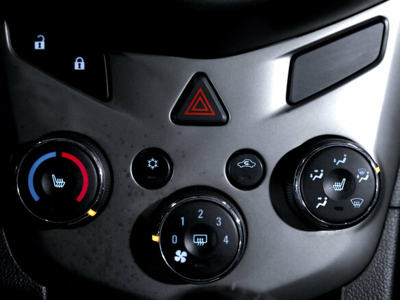 2012 Chevrolet Aveo II, чёрный, 659000 рублей - вид 19