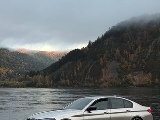 2018 BMW 5 серии 530i xDrive VII (G30/G31/G38), белый, 4300000 рублей, вид 3