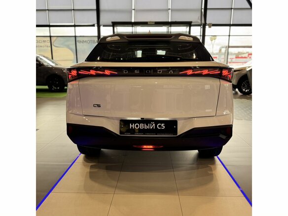 2026 Omoda C5 II, белый, 2399000 рублей - вид 6