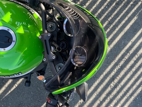2019 Kawasaki Z 900RS, зелёный, 1150000 рублей, вид 3