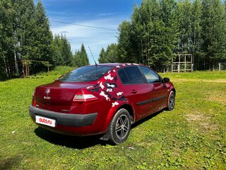 2006 Renault Megane II Рестайлинг, красный, 235000 рублей, вид 5