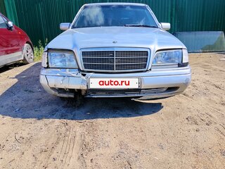 1994 Mercedes-Benz C-Класс 180 I (W202), серебристый, 75000 рублей, вид 2