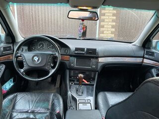 2001 BMW 5 серии 525i IV (E39) Рестайлинг, серебристый, 530000 рублей, вид 5