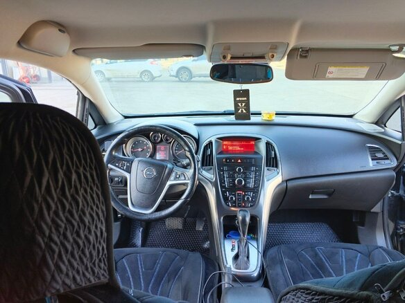 2012 Opel Astra J, чёрный, 750000 рублей - вид 5