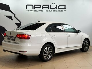 2017 Volkswagen Jetta VI Рестайлинг, белый, 1449900 рублей, вид 2