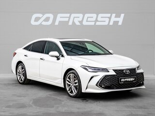 2022 Toyota Avalon V Рестайлинг, белый, 3379000 рублей, вид 1
