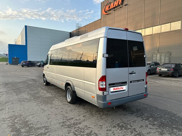 2017 Mercedes-Benz Sprinter Classic, серебристый, 2390000 рублей - вид 6