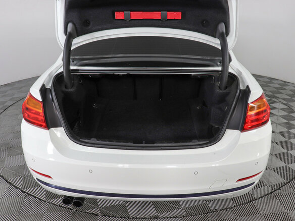 2013 BMW 4 серии 428i xDrive F32/F33/F36, белый, 2247000 рублей - вид 6
