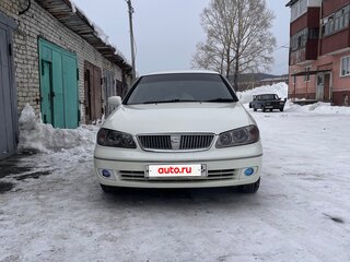 2004 Nissan Bluebird Sylphy I (G10), белый, 300000 рублей, вид 1