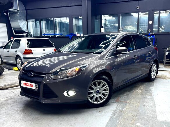 2012 Ford Focus III, серый, 750000 рублей - вид 1