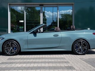 2025 BMW 4 серии M440i xDrive G22, G23, G26 Рестайлинг, зелёный, 14000000 рублей, вид 4