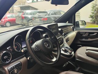2020 Mercedes-Benz V-Класс Extra Long 250 d экстра длинный III (W447) Рестайлинг, чёрный, 5900000 рублей, вид 3