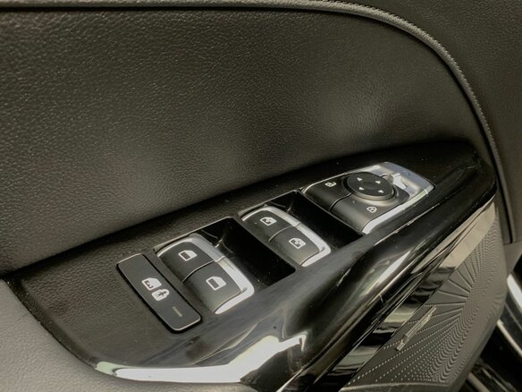 2021 Kia K5 III, чёрный, 2401000 рублей - вид 15