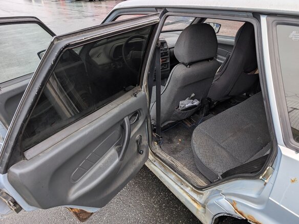 2004 Lada (ВАЗ) 2115, серебристый, 120000 рублей - вид 13