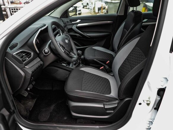 2026 Lada (ВАЗ) Vesta I Рестайлинг (NG), белый, 1684000 рублей - вид 6
